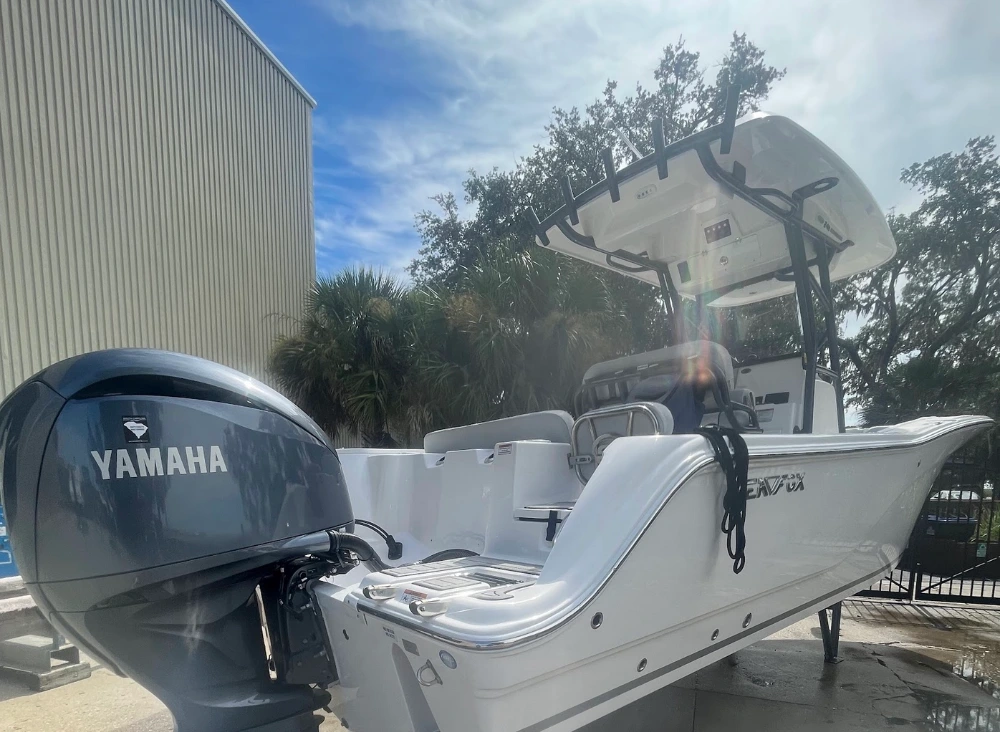 Shop, Marina, or Elsewhere: Why Location & Flexibility Matters in Boat Care - Palmetto Marine Restorations
